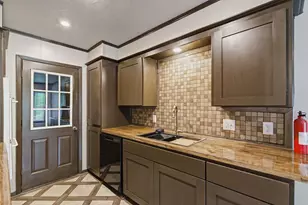 317 Glenhaven Dr, Azle, TX 76020 - Photo 13