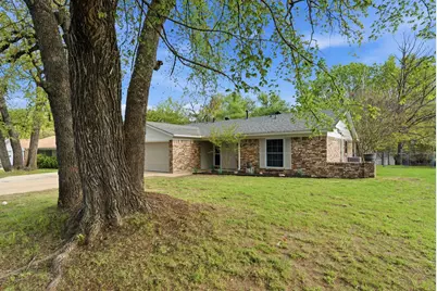 317 Glenhaven Drive, Azle, TX 76020 - Photo 3
