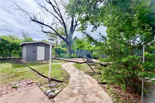 933 Ave F, Abilene, TX 79601 - Photo 29