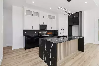 3513 Nomas Street, Dallas, TX 75216 - Photo 3