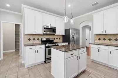 5500 Dark Forest Drive, McKinney, TX 75070 - Photo 7