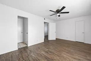 6833 S Creek Dr, Fort Worth, TX 76133 - Photo 7