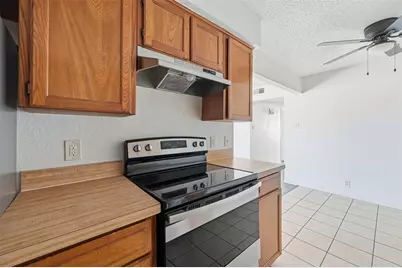 6833 S Creek Drive, Fort Worth, TX 76133 - Photo 5