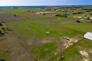 1251 Co Rd 233, Stephenville, TX 76401 - Photo 3