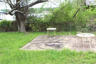 107 Shoreline Dr, Mabank, TX 75156 - Photo 5