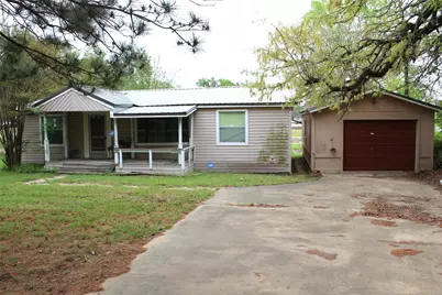 107 Shoreline Drive, Mabank, TX 75156 - Photo 1