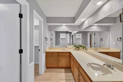 900 E Berkeley Drive, Richardson, TX 75081 - Photo 19