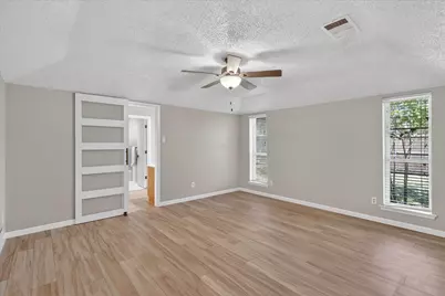 900 E Berkeley Drive, Richardson, TX 75081 - Photo 17