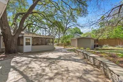 102 N 30th Street, Waco, TX 76710 - Photo 35