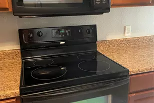 601 Bolivar St, Denton, TX 76201 - Photo 7