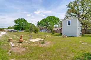 7904 River Run, Granbury, TX 76049 - Photo 17