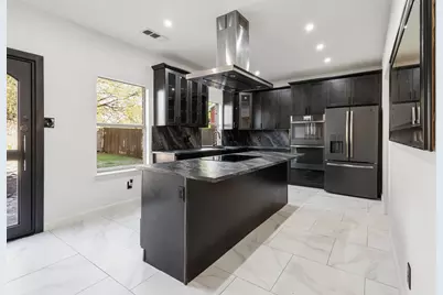 2409 Eisenhower Drive, McKinney, TX 75071 - Photo 11