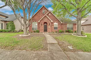 5106 Petersburg Dr, Rowlett, TX 75088 - Photo 1