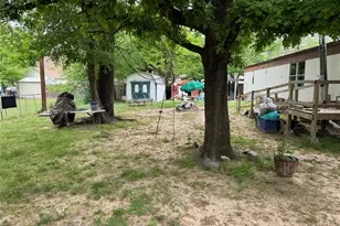 133 Erie St, Mabank, TX 75156 - Photo 9