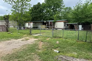 133 Erie St, Mabank, TX 75156 - Photo 5