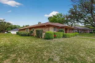 600 Britain Ct, Irving, TX 75062 - Photo 3