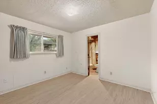 600 Britain Ct, Irving, TX 75062 - Photo 27