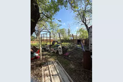 205 Graham Avenue, Bonham, TX 75418 - Photo 7