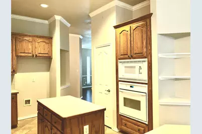 1216 Badbury Lane, Grand Prairie, TX 75052 - Photo 11