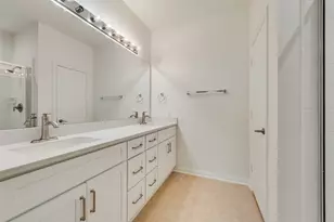 233 Heritage Hill Dr, Lewisville, TX 75067 - Photo 17