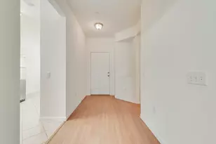 233 Heritage Hill Dr, Lewisville, TX 75067 - Photo 3