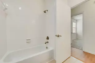 233 Heritage Hill Dr, Lewisville, TX 75067 - Photo 25