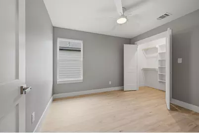 1012 S 1st Street, Sherman, TX 75090 - Photo 13