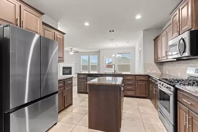 1117 Scotney Lane, Saginaw, TX 76131 - Photo 7