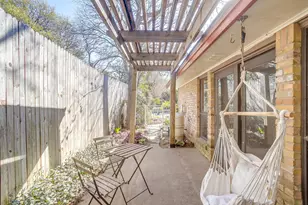 1205 Shady Creek Dr, Euless, TX 76040 - Photo 37