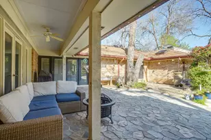 1205 Shady Creek Dr, Euless, TX 76040 - Photo 33