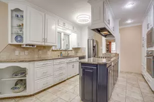 1205 Shady Creek Dr, Euless, TX 76040 - Photo 15