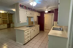 5300 Lake Crest Dr, Waco, TX 76710 - Photo 13