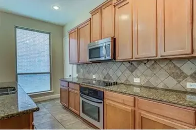 228 Wallington Way, Lewisville, TX 75067 - Photo 7