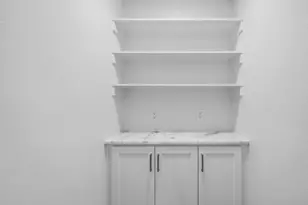 1004 S 1st St, Sherman, TX 75090 - Photo 11