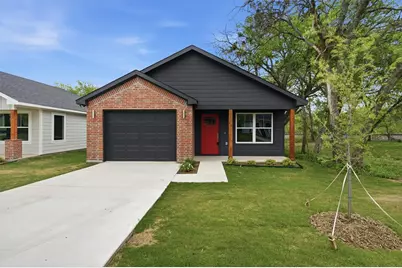 1004 S 1st Street, Sherman, TX 75090 - Photo 1