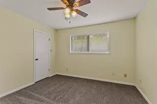 212 W McAfee St, Mabank, TX 75147 - Photo 15