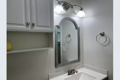 501 Sparks Street, Grand Prairie, TX 75051 - Photo 7