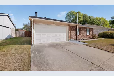 1010 California Trail, Grand Prairie, TX 75052 - Photo 5