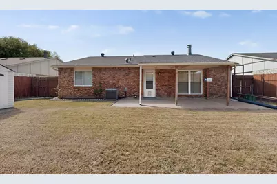 1010 California Trail, Grand Prairie, TX 75052 - Photo 33