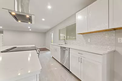 4824 Wheeler Drive, The Colony, TX 75056 - Photo 5