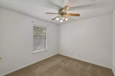 500 Bluebonnet Drive, Burleson, TX 76028 - Photo 7