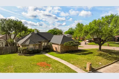 500 Bluebonnet Drive, Burleson, TX 76028 - Photo 27