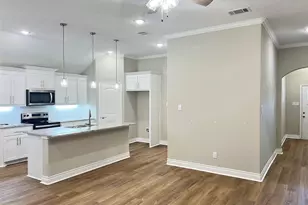 806 Greyson Ln, Greenville, TX 75402 - Photo 9