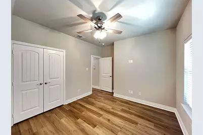 806 Greyson Lane, Greenville, TX 75402 - Photo 5