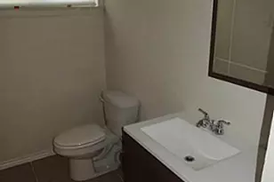 1813 Cottonwood St, Arlington, TX 76014 - Photo 3