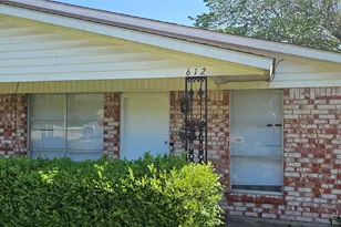 608 Arbor Ln, Lancaster, TX 75134 - Photo 13