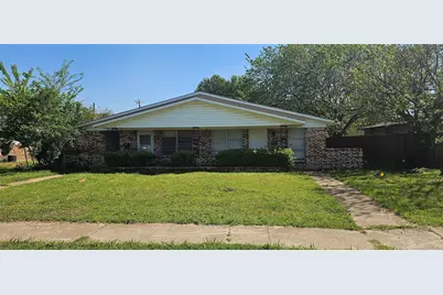 608 Arbor Lane, Lancaster, TX 75134 - Photo 9