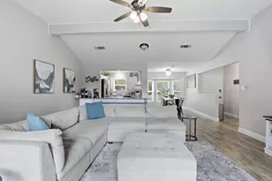 217 Granada Calle St, Granbury, TX 76049 - Photo 13