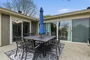 217 Granada Calle St, Granbury, TX 76049 - Photo 31