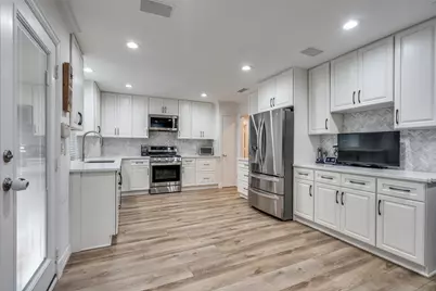 2318 Bush Circle, Carrollton, TX 75007 - Photo 11